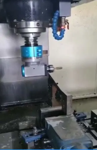 Foratrice-fresatrice ATC/pantografo CNC a due teste per la realizzazione di mobili